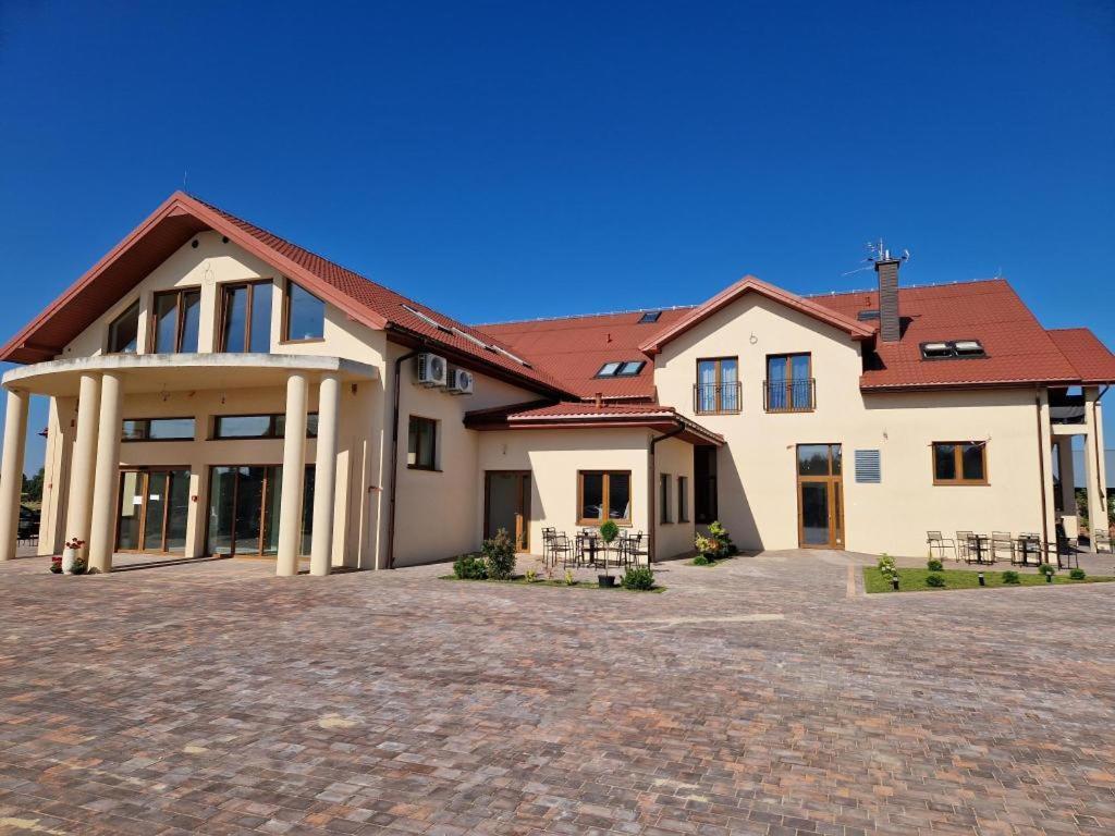 Villa Nova Szuminka Extérieur photo